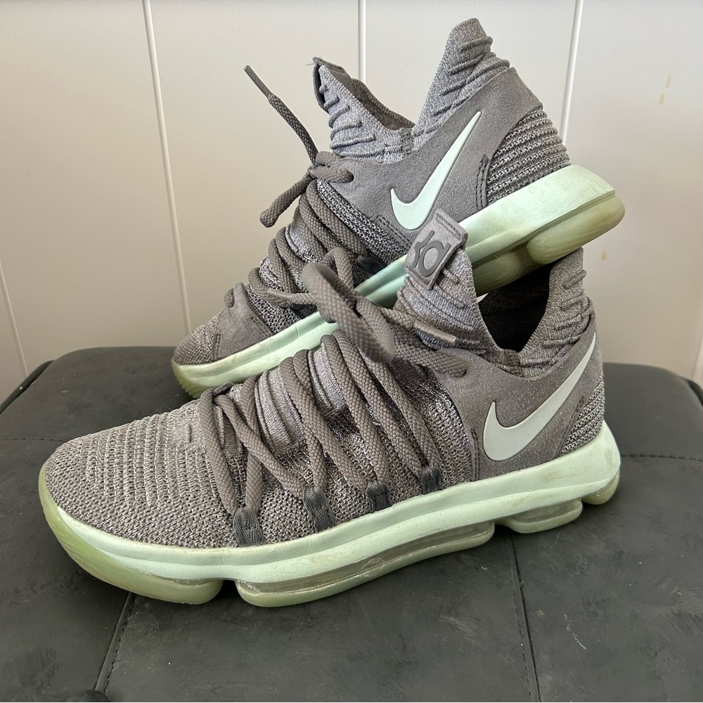 Nike KD 10 Cool Grey Igloo Basketball Shoes